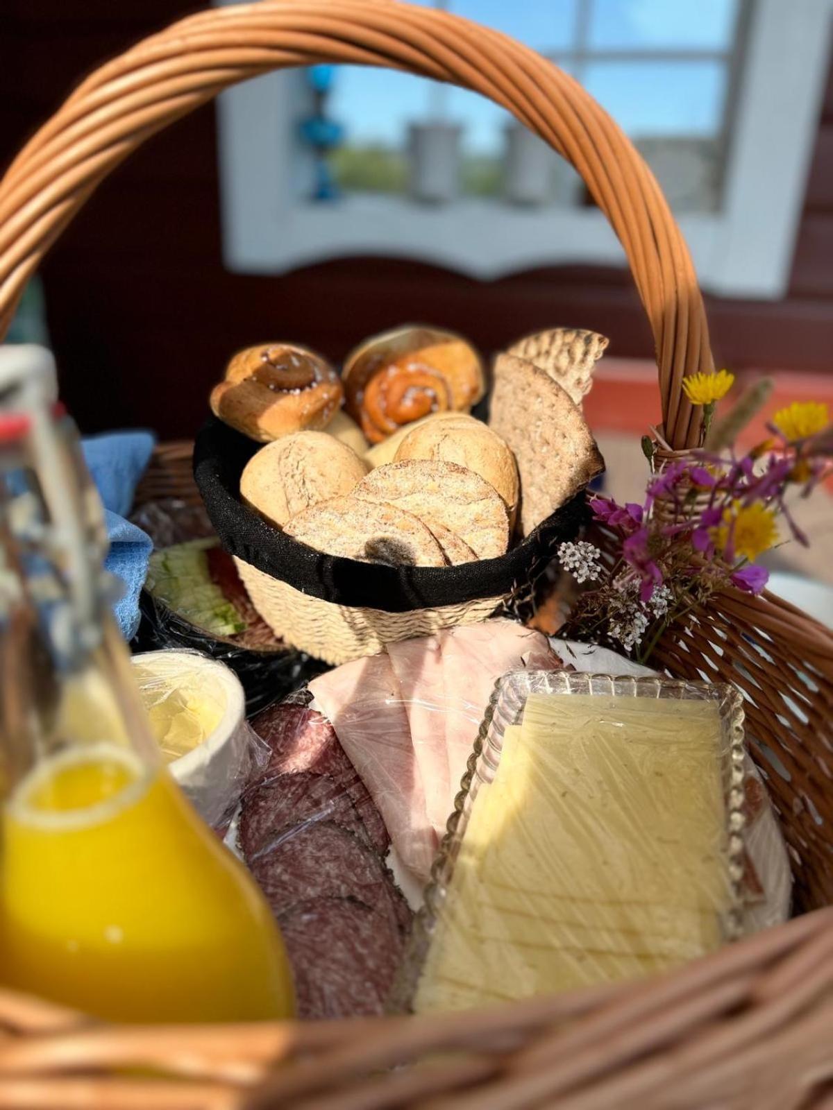 B & B Hjaerthuset Zweden Ekshaerad エクステリア 写真